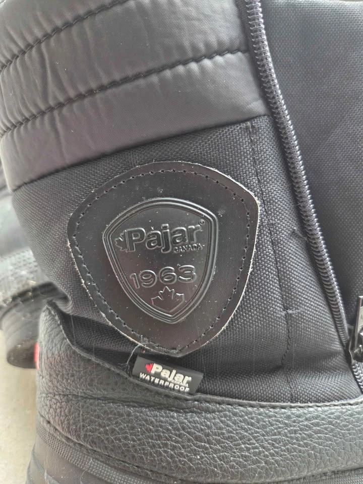 Size 10 Pajar Men's Winter Boots - photo 2