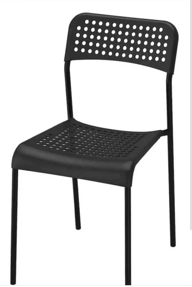 Moving sale Assorted Dining Chairs - photo 4