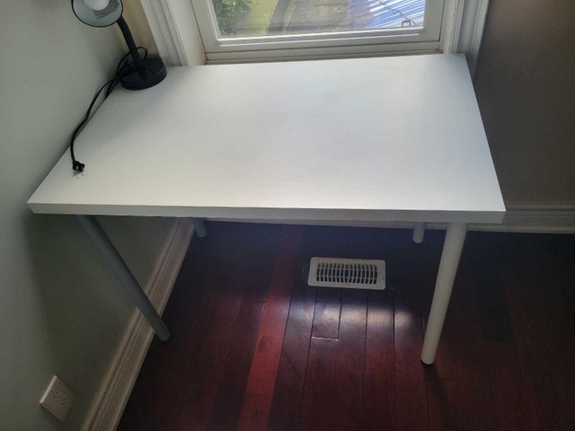 Moving sale: $40 each desk table - photo 4