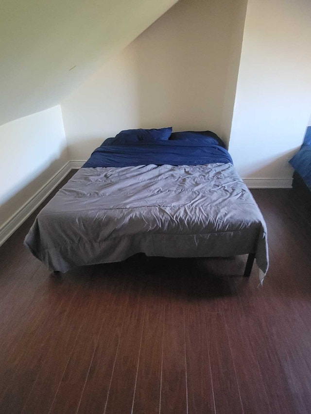 Queen Bed