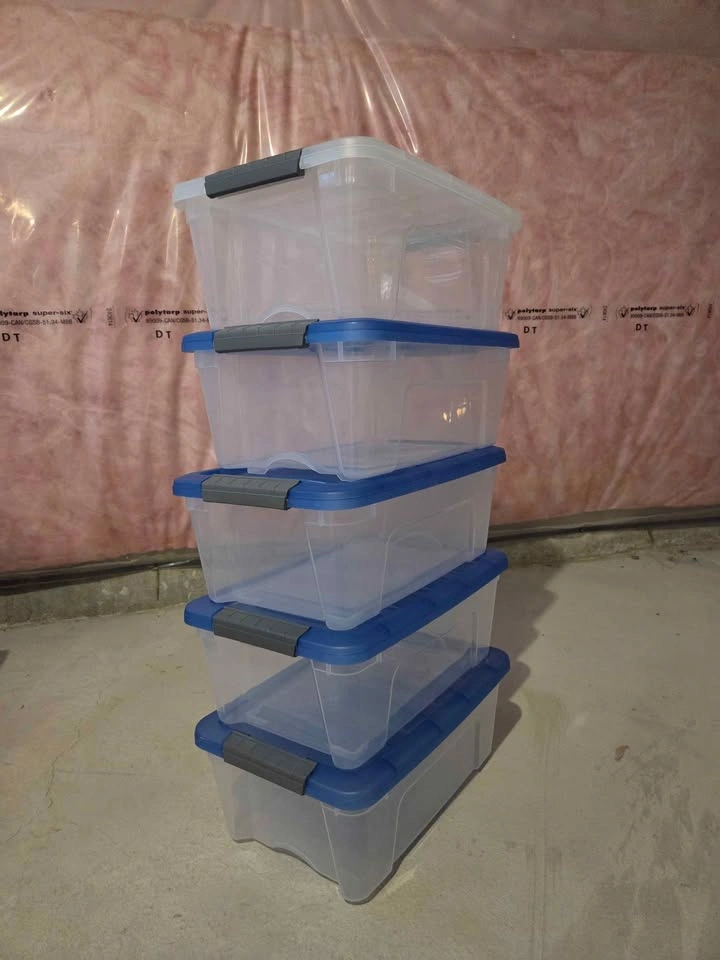 Plastic Storage Containers - photo 2