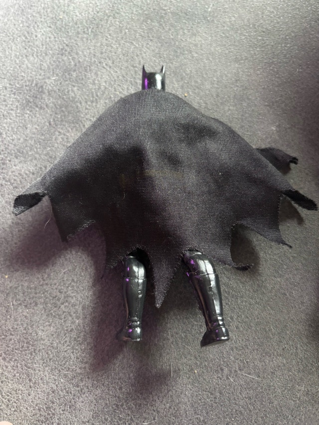 1989 Kenner Batman with Cape and Belt + Batmobile - photo 3