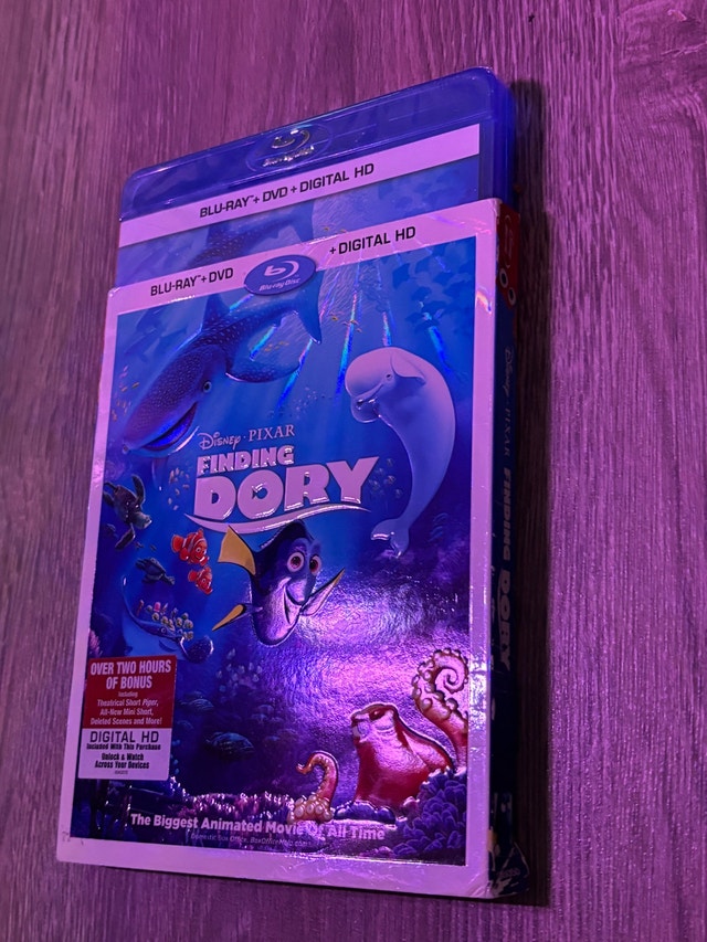 Disney Finding Dory Blu-ray + DVD + Digital HD - photo 4