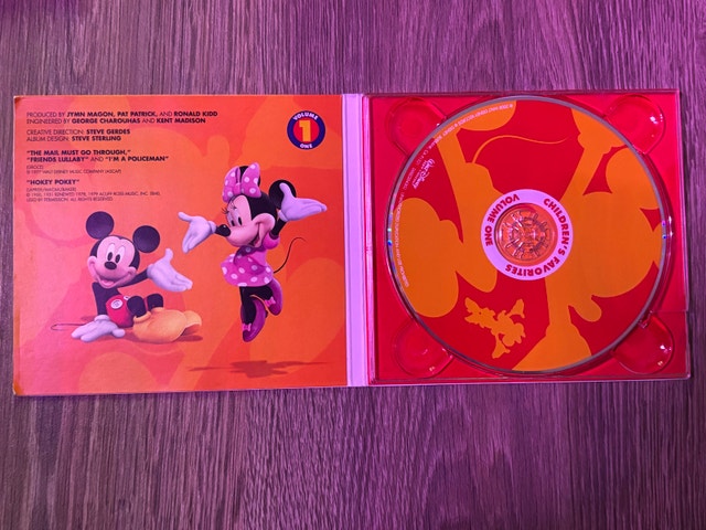 Walt Disney Records Children's Favorites Volume 1 - photo 2