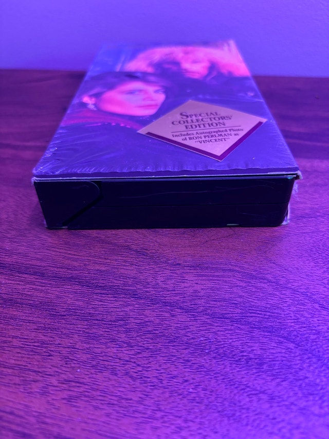 Beauty and the Beast VHS - photo 5