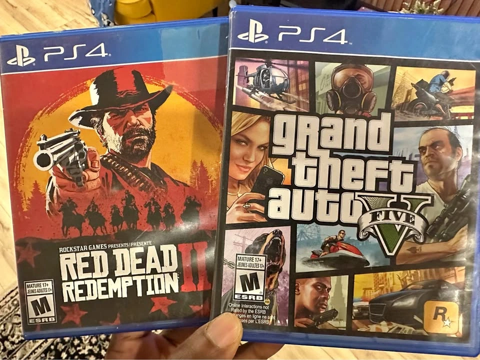 Red Dead Redemption 2 - GTA V PS4