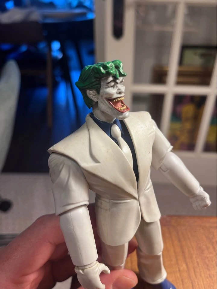 Mattel DC Comics The Joker Action Figure - photo 4