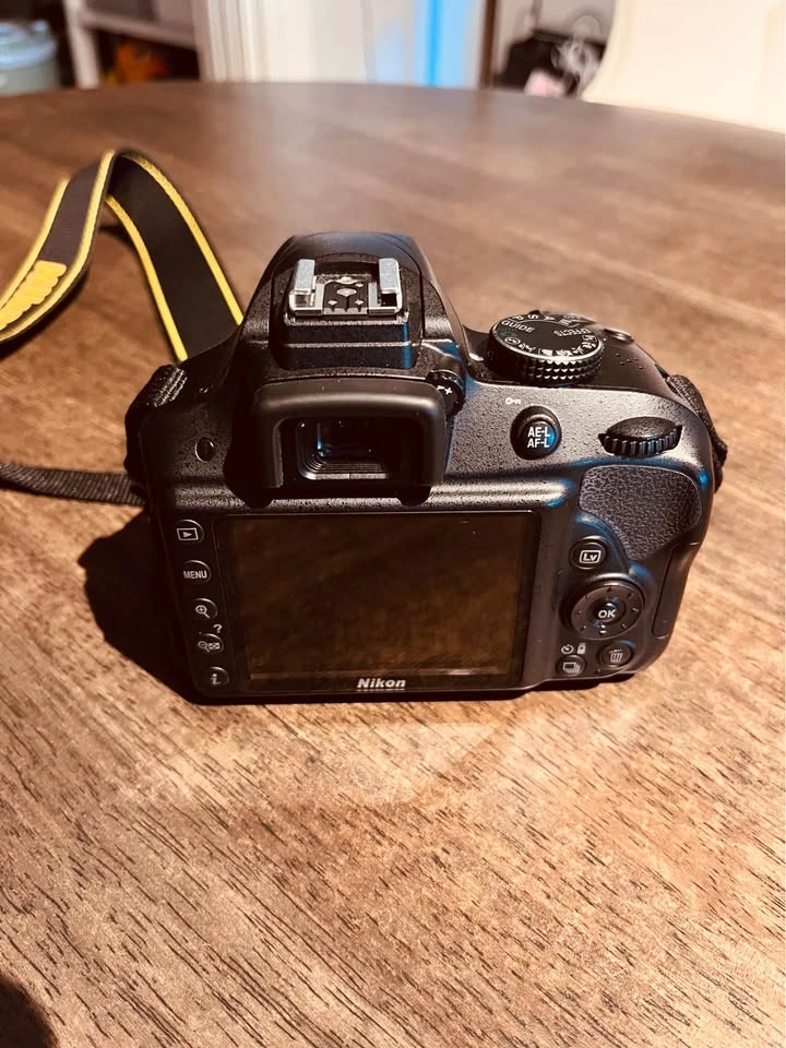 Nikon D3300 DSLR Camera Kit - photo 3