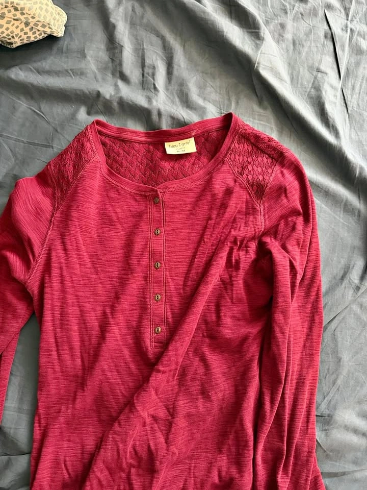 Medium Shirt for Women