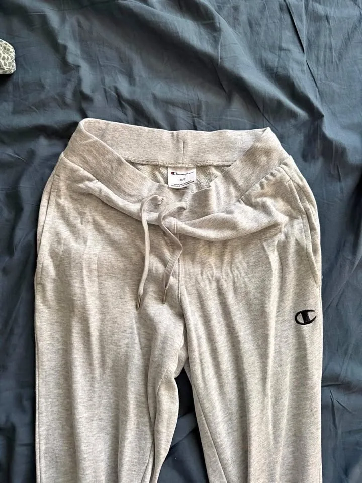 Small Pants for Women