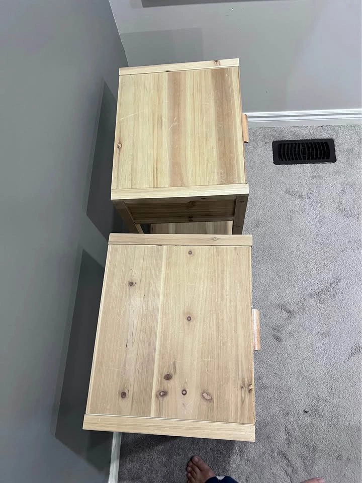 Wood and rattan end tables - photo 3