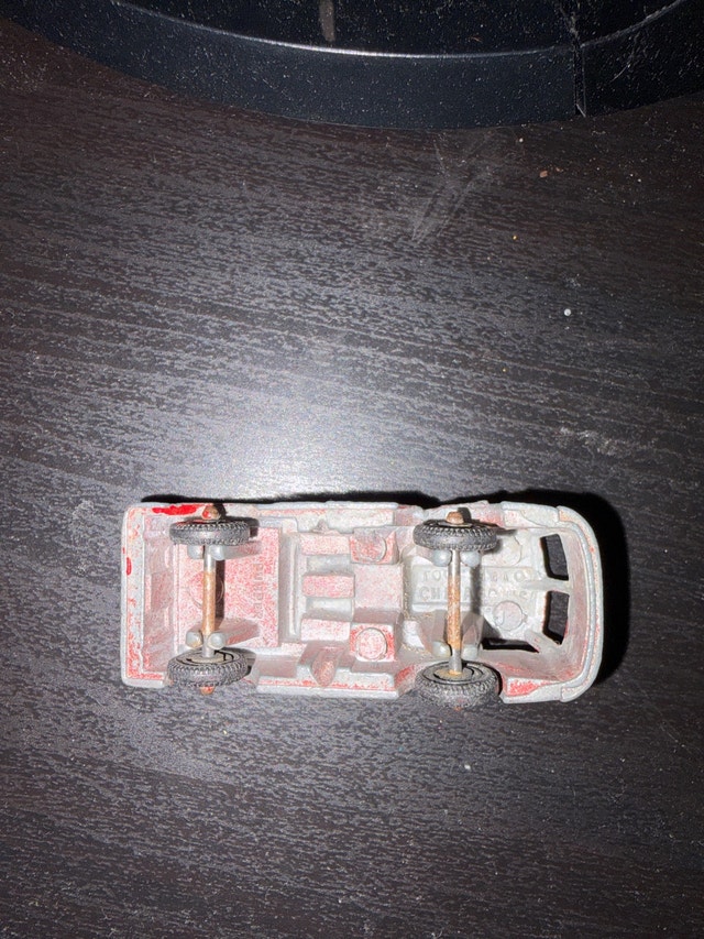 Lesney Matchbox Fire Engine - photo 2