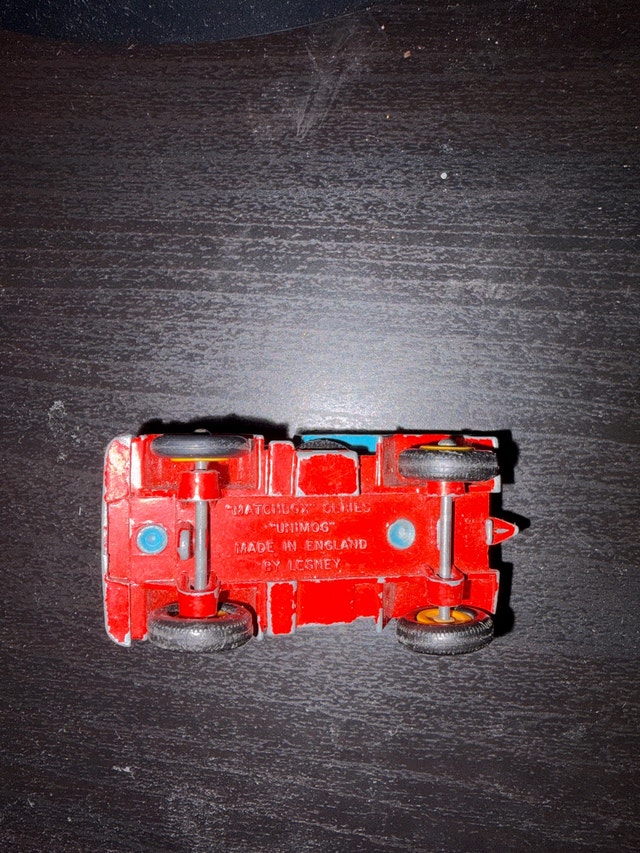 Matchbox Unimog - photo 2