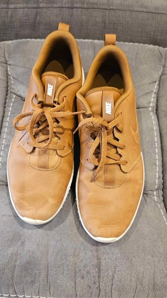 Nike Roshe G Premium Spikeless golf shoe size 10 - photo 3