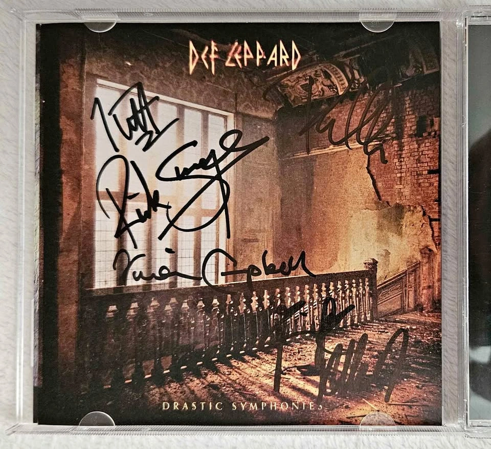Def Leppard CD Drastic Symphonies With Signed Insert