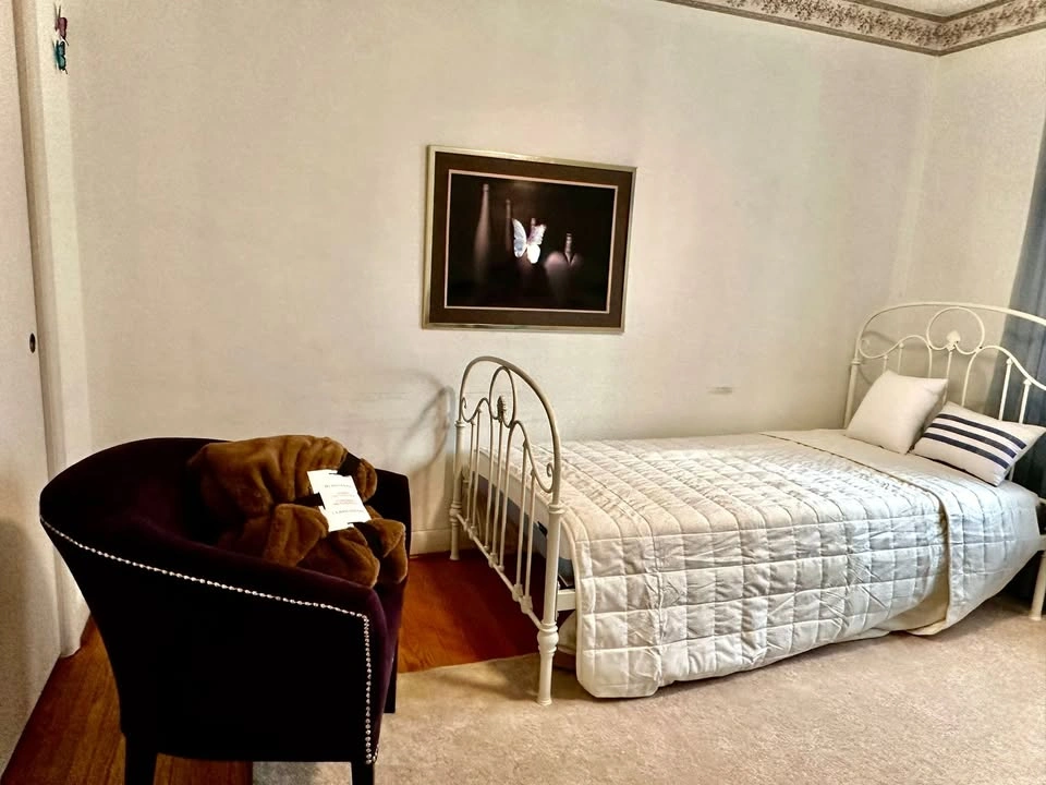 Private room for rent - photo 5
