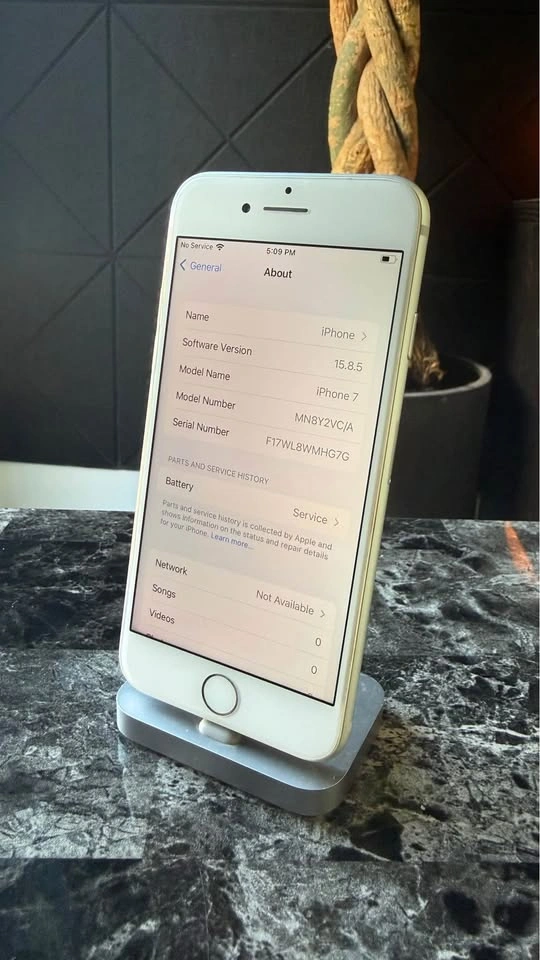Iphone 7 32gb - photo 2
