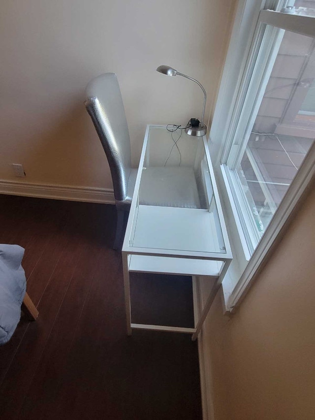 Moving sale Furniture - photo 2