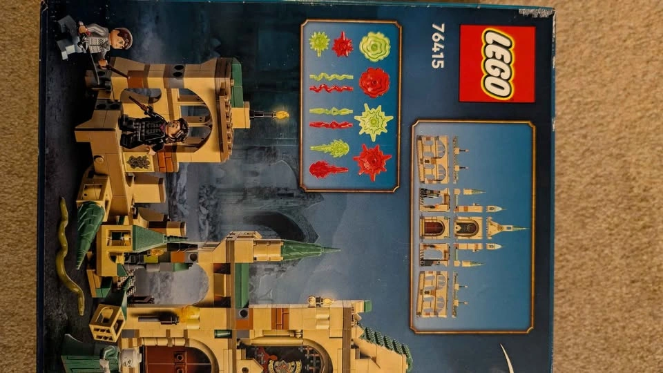 Retired Lego Set: The Battle of Hogwarts - photo 4