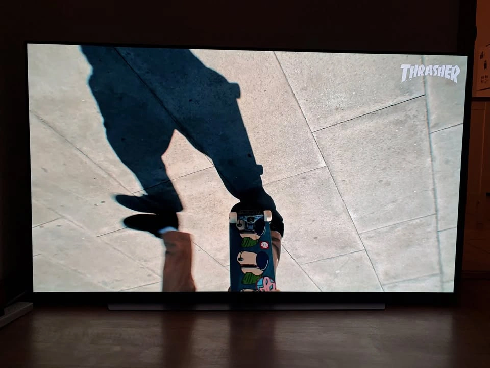 LG C1 65” OLED 4K Smart TV - Super Thin! - photo 4
