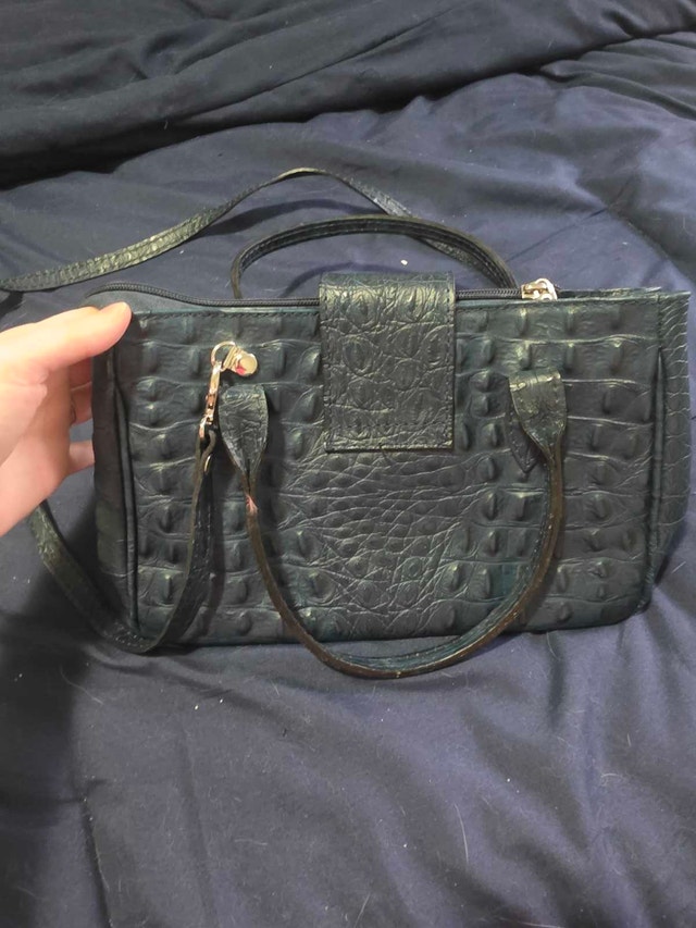 Genuine Leather Blue Crocodile Print Handbag - photo 3