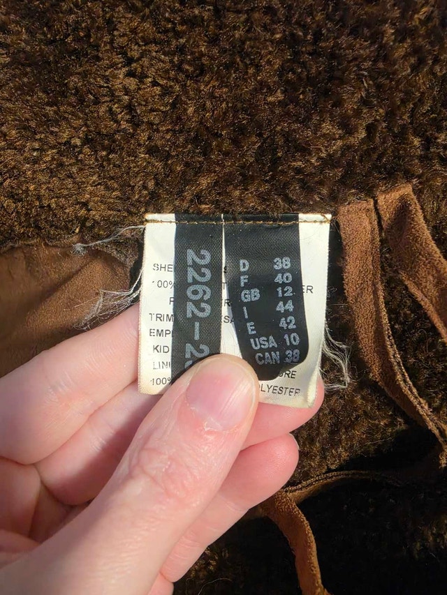 Junge Brown Suede Coat woman's - photo 4