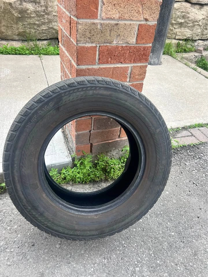 235/ 65 R16 C tire singular continental