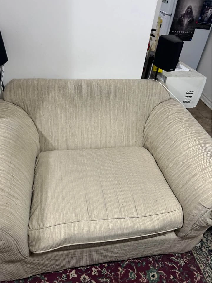 Chair and a half and Hassock - photo 4