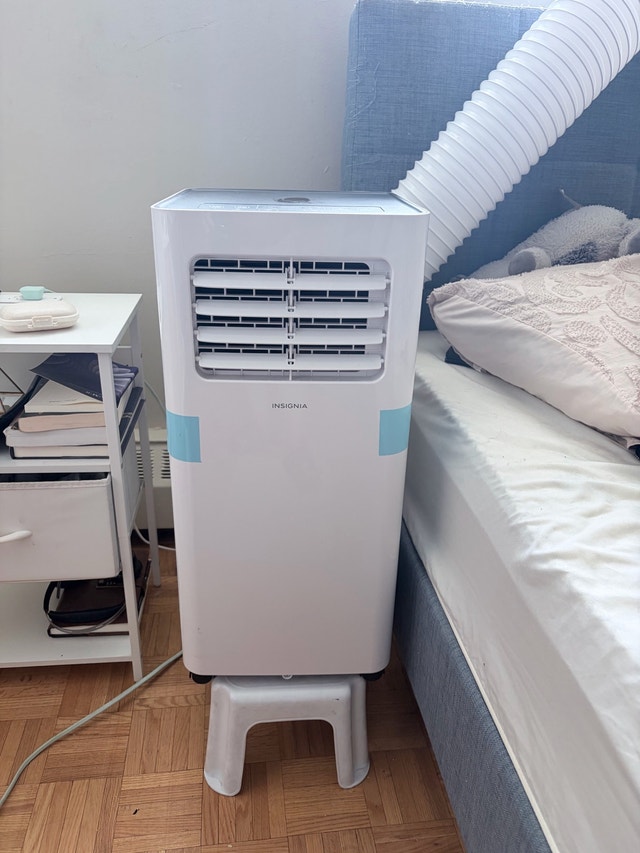 Insignia 8,000 BTU Portable Air Conditioner – Like New - photo 2