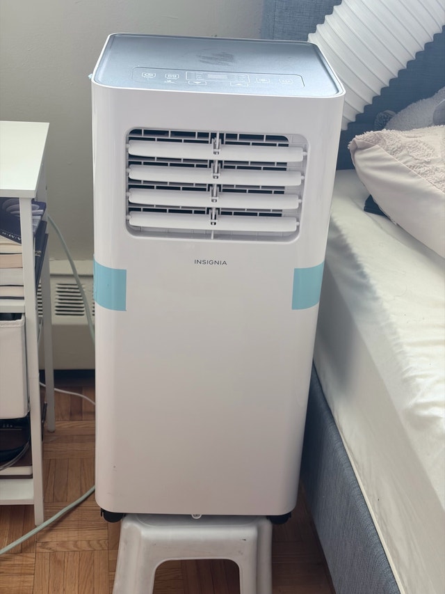 Insignia 8,000 BTU Portable Air Conditioner – Like New - photo 4