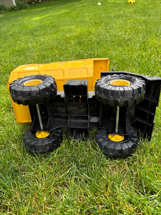 Tonka Dump Truck - photo 5