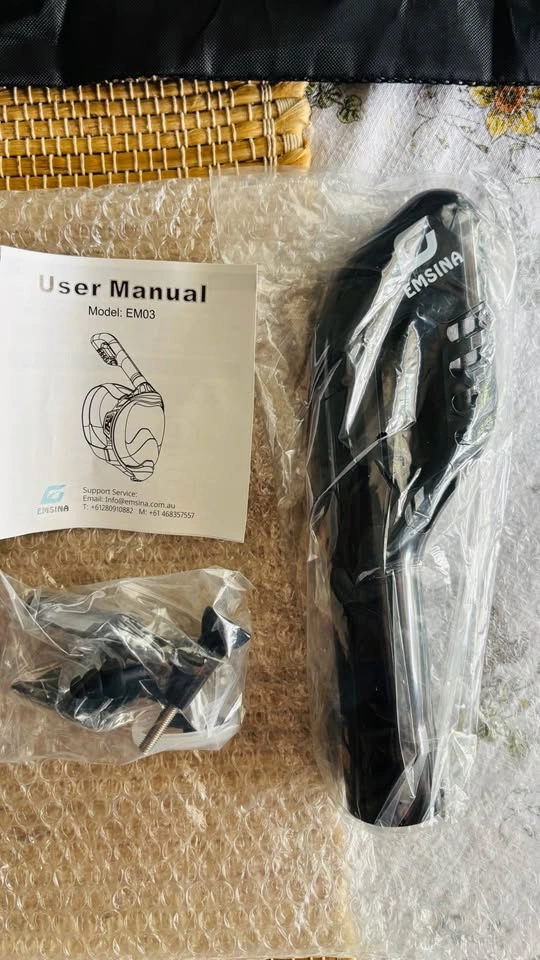 BRAND NEW Full Face Snorkel Mask & Fins Set for Adults - photo 4