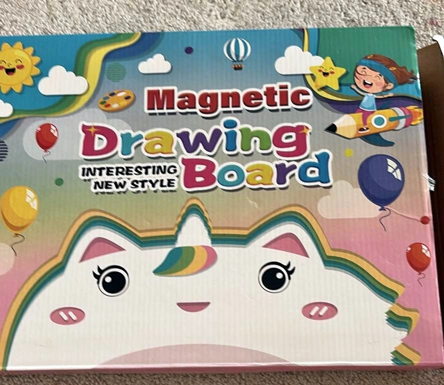 Magnetic drawing board