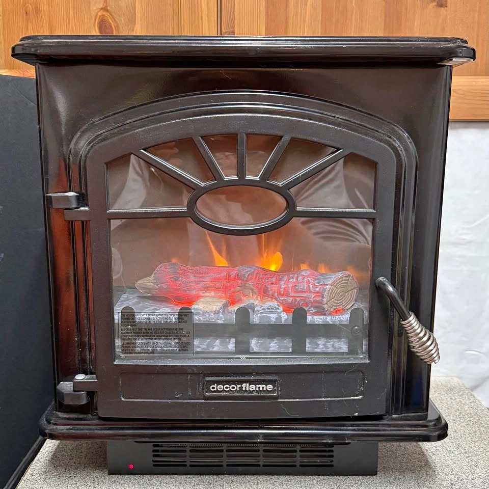 Electric Fireplace Heater decorflame QCF12-08BP