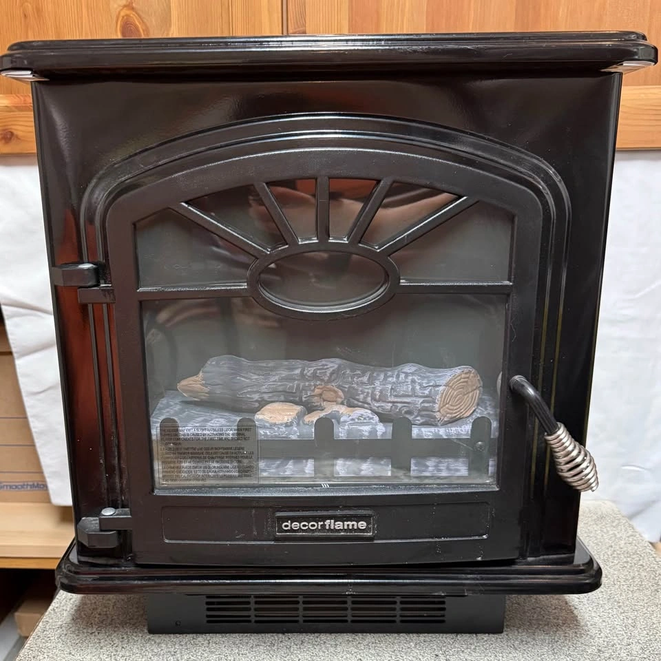 Electric Fireplace Heater decorflame QCF12-08BP - photo 2