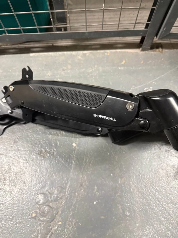 Dual-arm monitor mount - photo 2