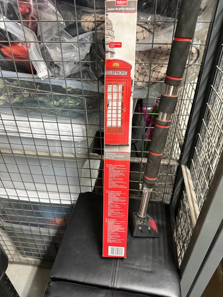 London phone booth door/wall print, sealed - photo 2