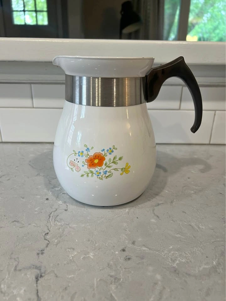 Corningware P-166 Coffee Pot- Wildflower