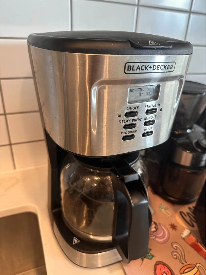 BLACK+DECKER Coffee Maker - photo 2