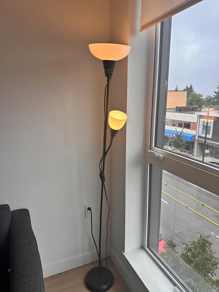 Modern IKEA Standing Lamp – Excellent Condition