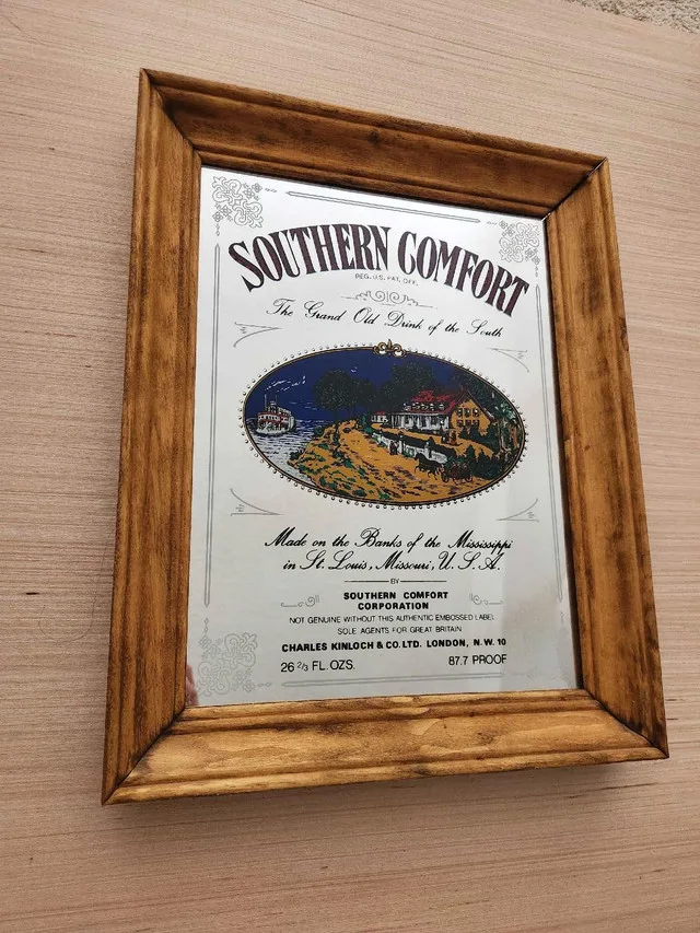 Southern Comfort Vintage Mirror Sign image indicator(3)