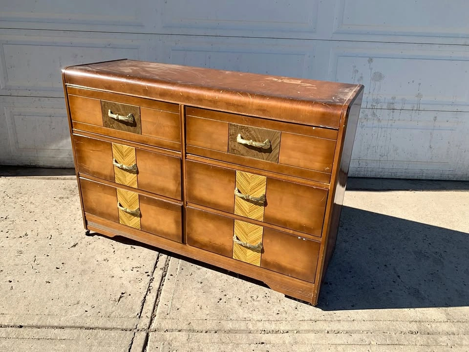 Dresser Vintage Art Deco Waterfall Mid-Century