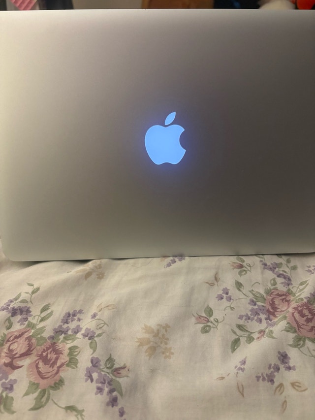 Apple MacBook Air - photo 3