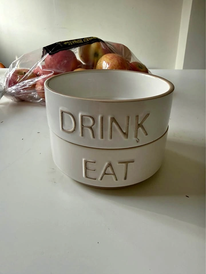 Pet bowls