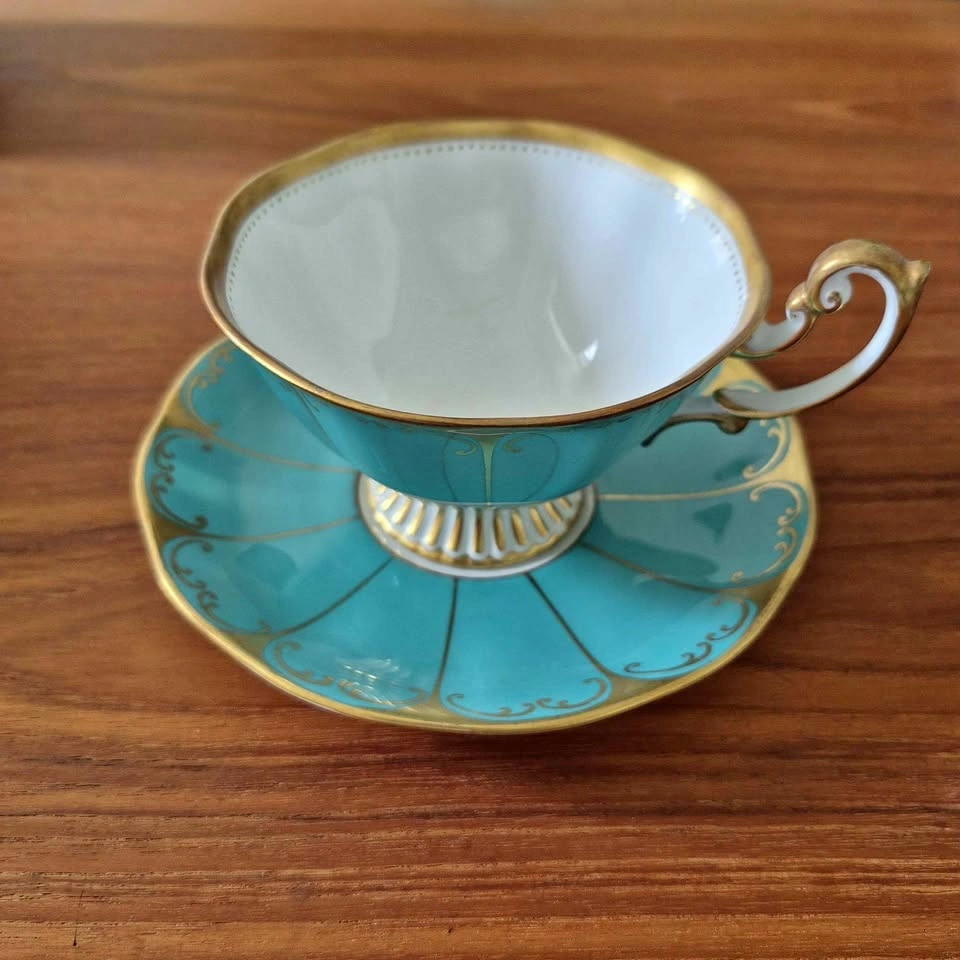 Vintage Porcelain Tea Cup and Saucer - Royal Albert, England