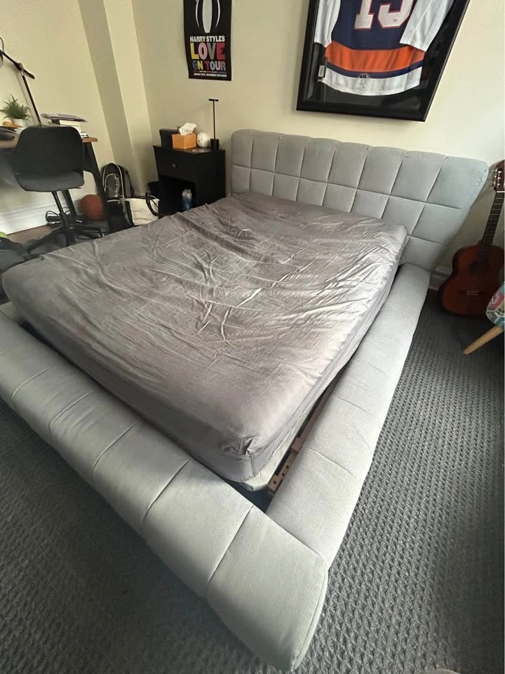Pottery Barn Teen Light Gray Fabric Full Bed - photo 3