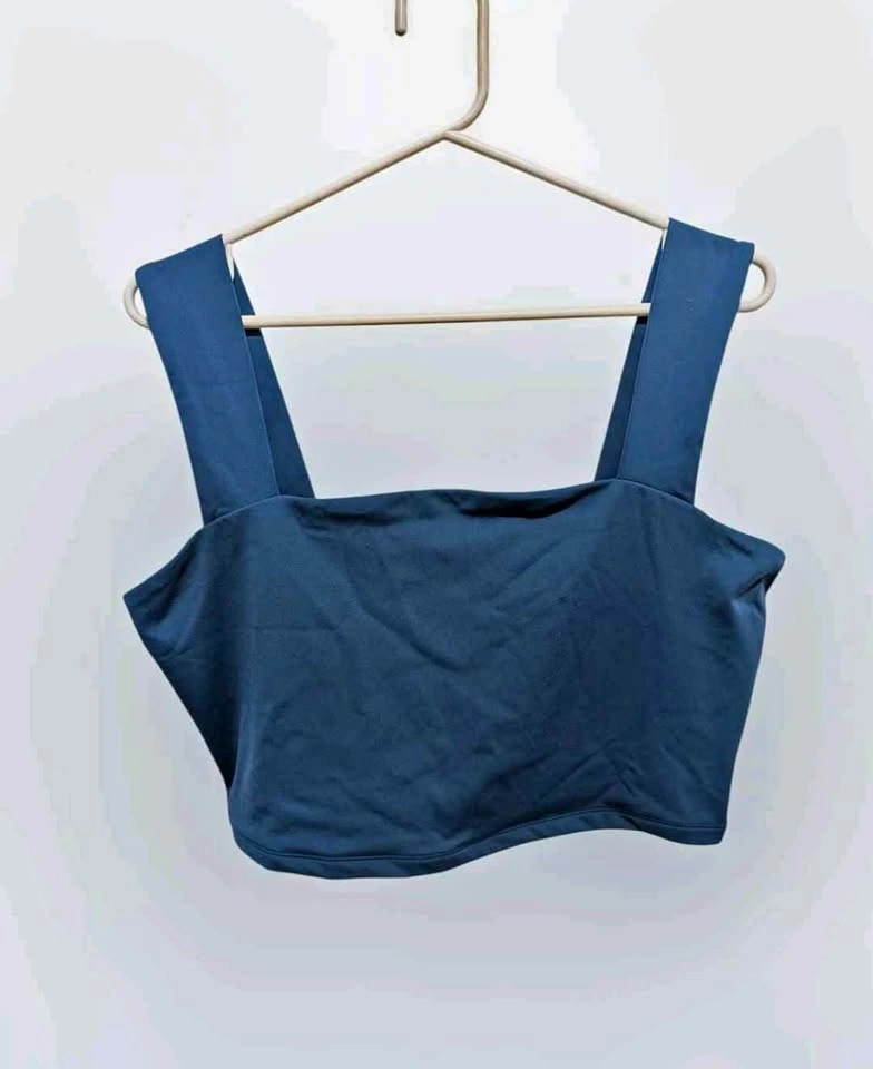 Dynamite XL crop top