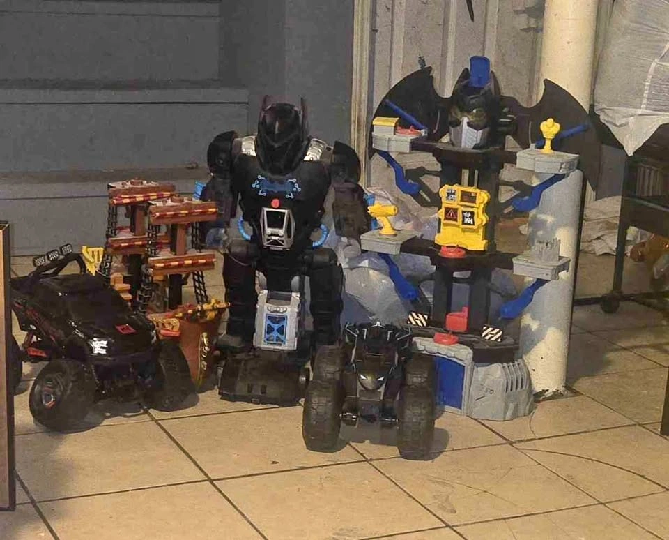 Batman Hot Wheels Monster Truck Toys