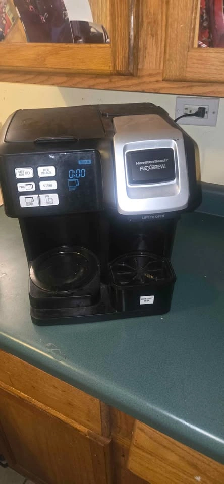 Hamilton Beach FlexBrew Coffee Maker, K-Cup & 12-Cup - photo 2