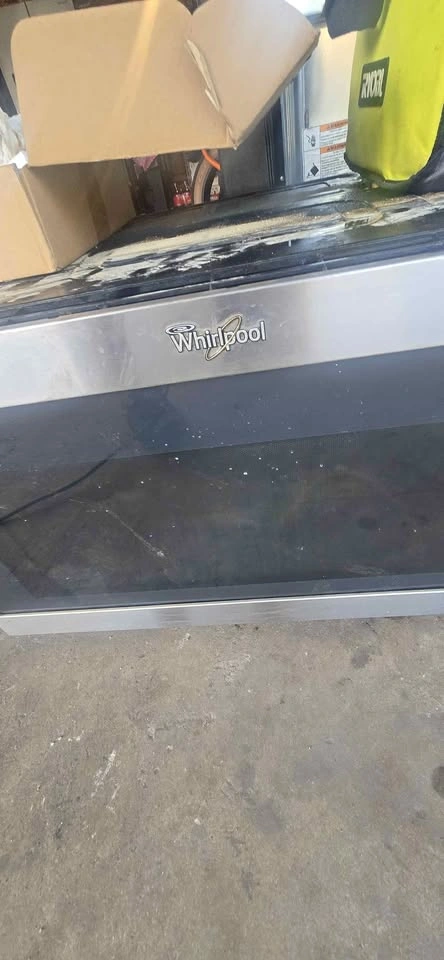 Whirlpool Microwave Oven - Stainless Steel - good Condition
